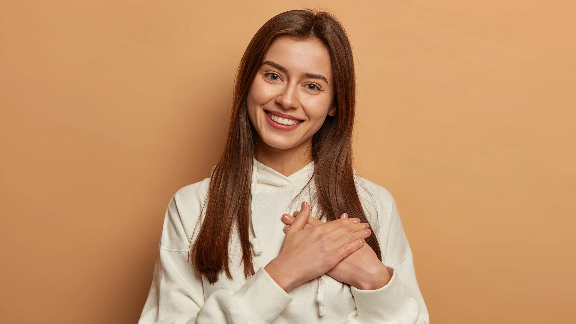 portrait-young-beautiful-woman